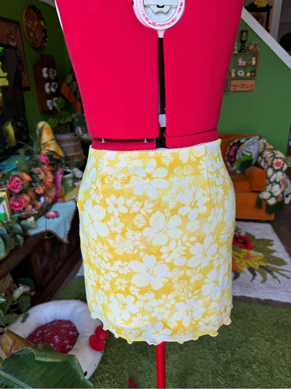 Forever 21 Yellow and White Floral Mini Skirt